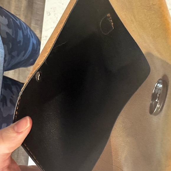 Small brown crossbody bag with patterned strap - Picture 4 of 4